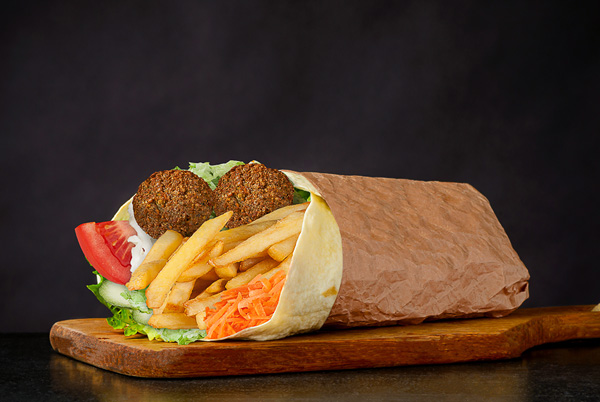 Falafel Pommes Sandwich